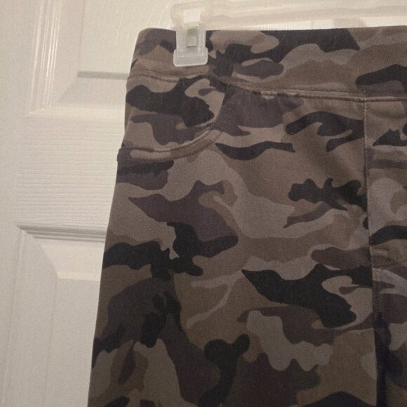 GEORGE Women's Camo Print Stretch Pull-On Jeggings - Green/Black - Size 14 - Picture 7 of 8